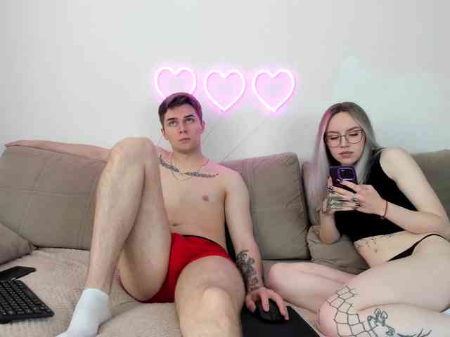 TwinTurboCouple webcam