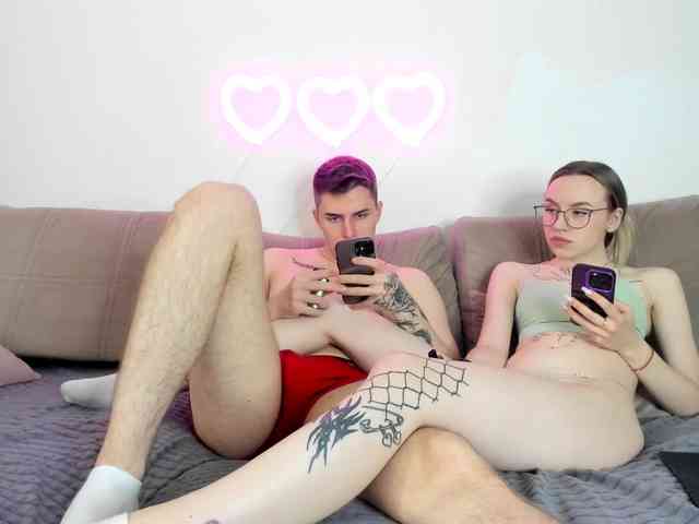 TwinTurboCouple webcam