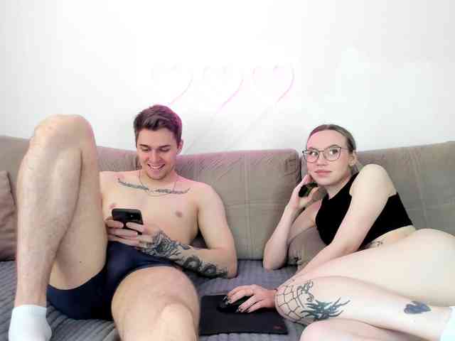 TwinTurboCouple webcam