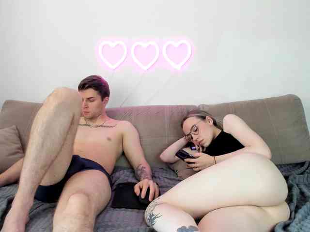 TwinTurboCouple Live Webcam on BongaCams