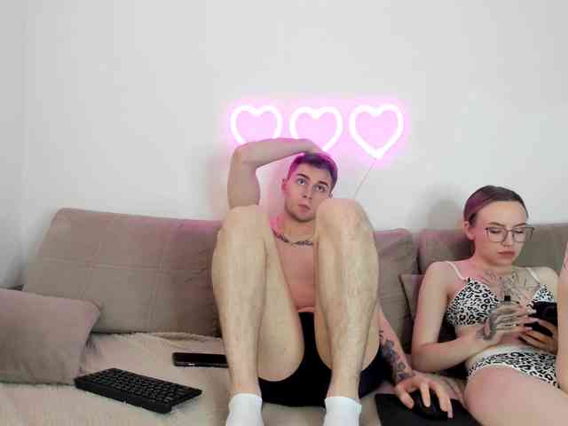 TwinTurboCouple webcam
