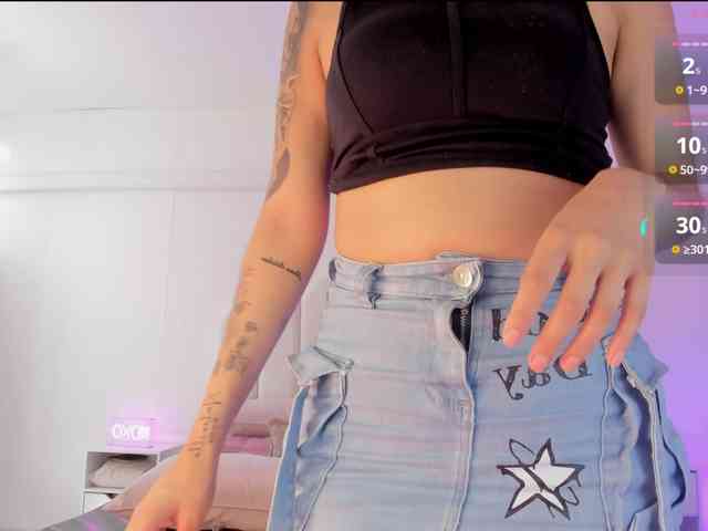 EmilyVahos webcam