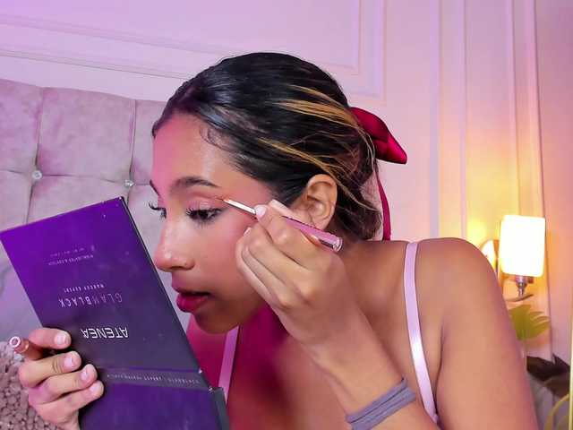 JasmineRoss's BongaCams show and profile