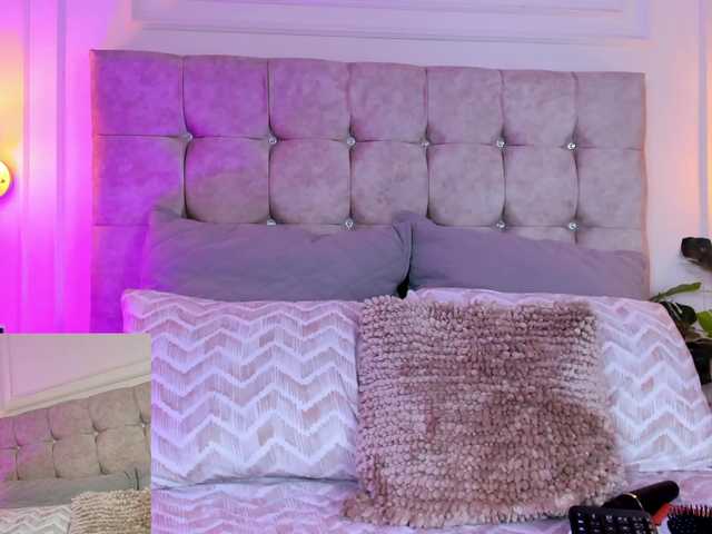 JasmineRoss's BongaCams show and profile