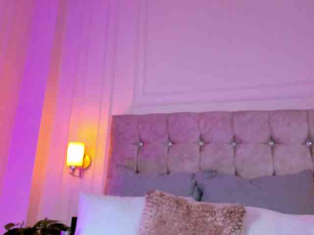 JasmineRoss JasmineRoss