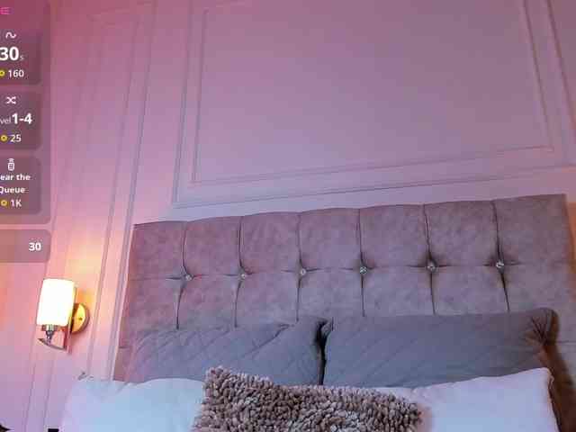 JasmineRoss JasmineRoss