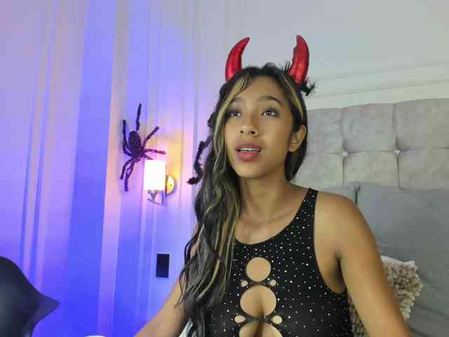 JasmineRoss webcam