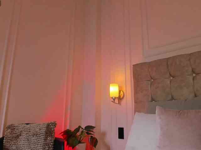 JasmineRoss JasmineRoss