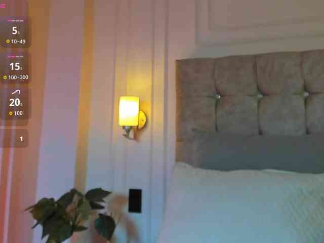 JasmineRoss JasmineRoss