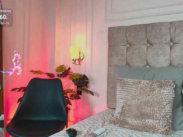 JasmineRoss JasmineRoss