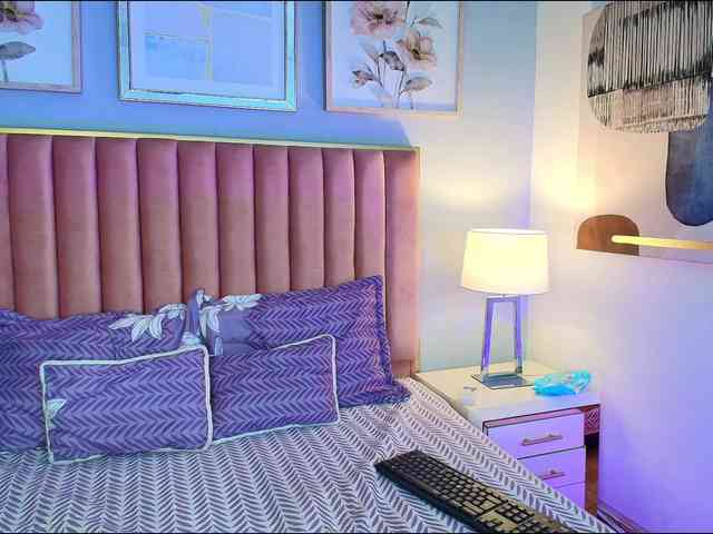 JasmineRoss webcam