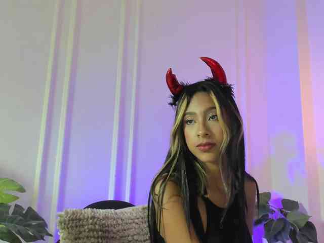 JasmineRoss webcam