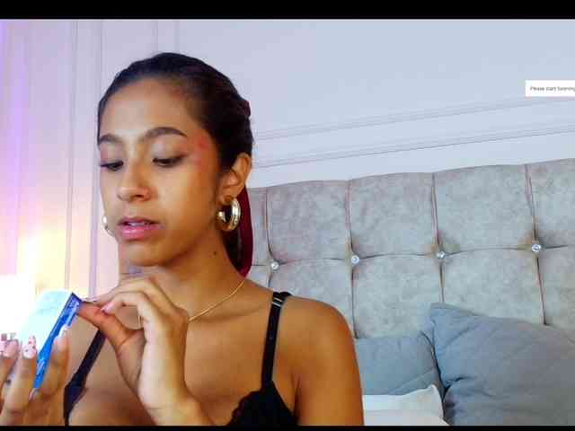 JasmineRoss Live Webcam on BongaCams