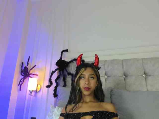 JasmineRoss webcam
