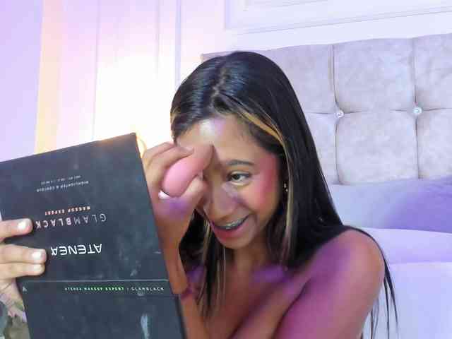 JasmineRoss JasmineRoss