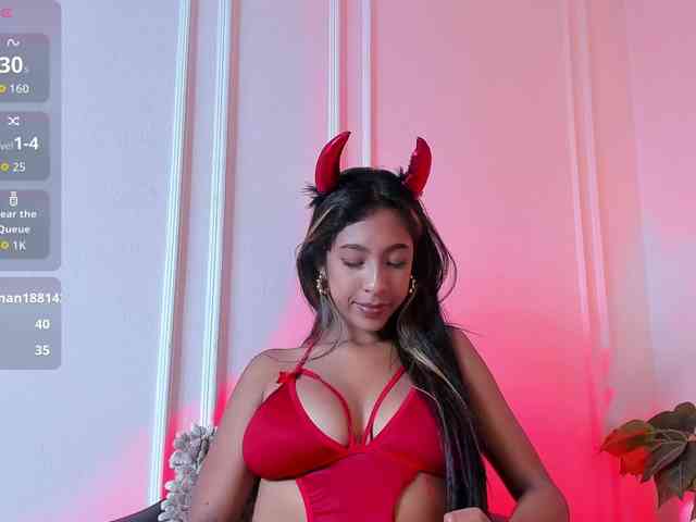 JasmineRoss JasmineRoss