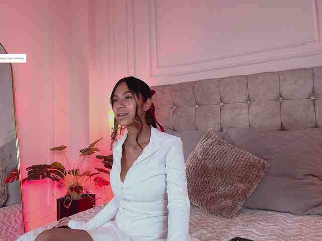 JasmineRoss JasmineRoss