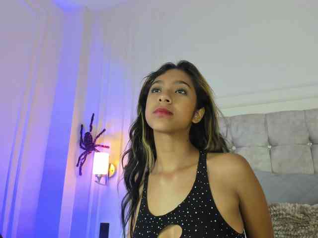 JasmineRoss webcam