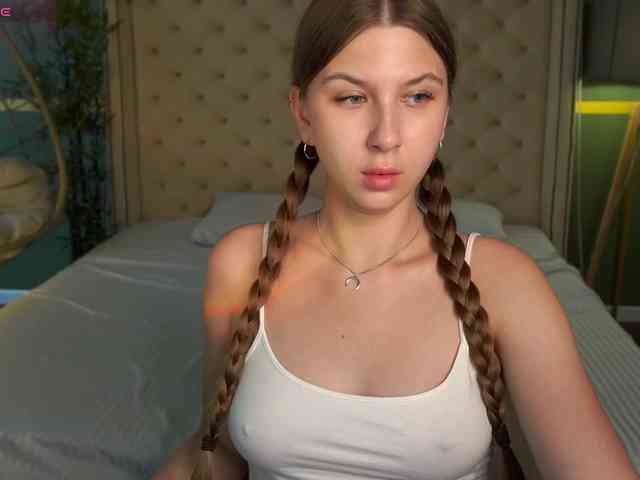 AureliaBliss webcam