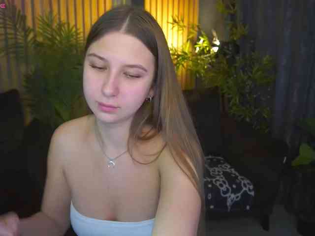 AureliaBliss webcam