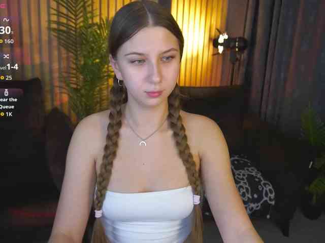AureliaBliss webcam