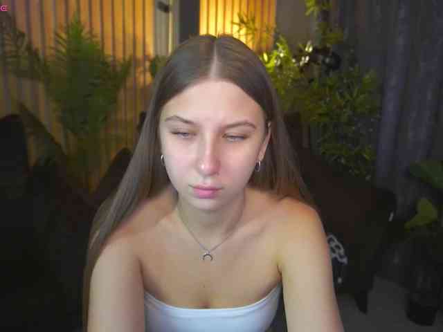 AureliaBliss webcam