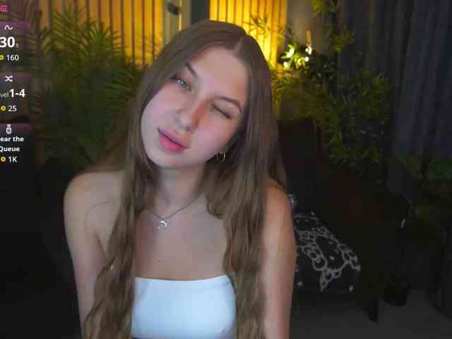 AureliaBliss webcam
