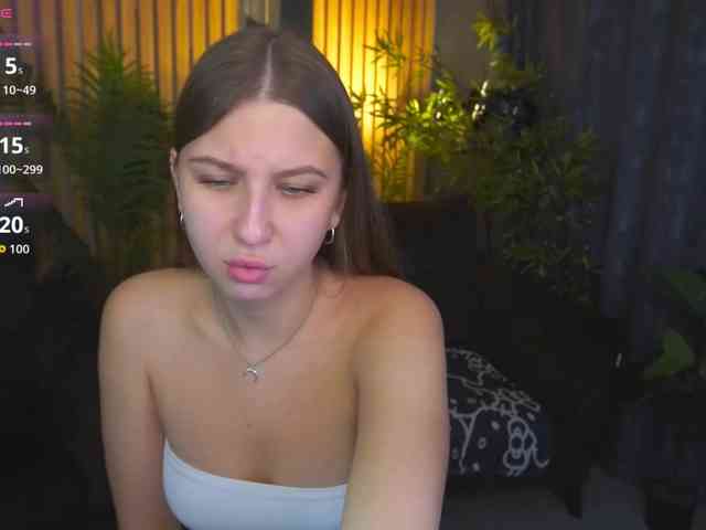 AureliaBliss webcam