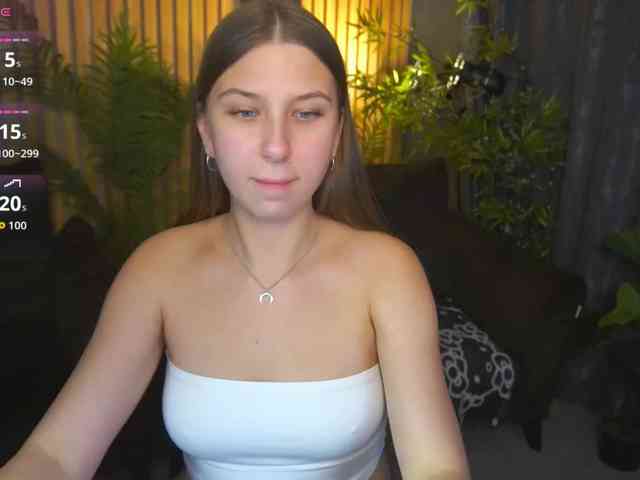 AureliaBliss webcam