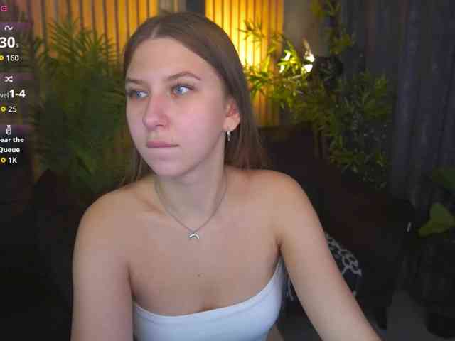 AureliaBliss webcam
