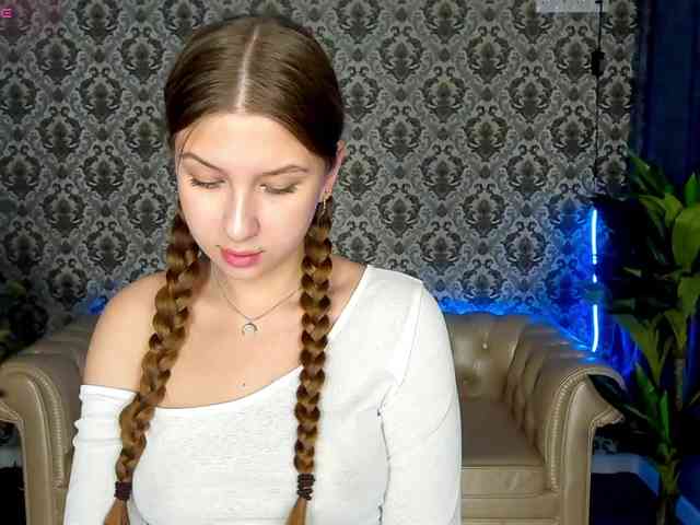 AureliaBliss webcam