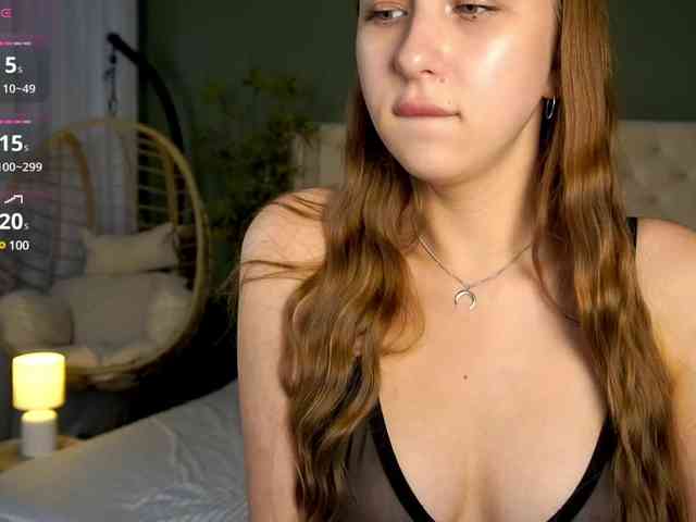 AureliaBliss webcam