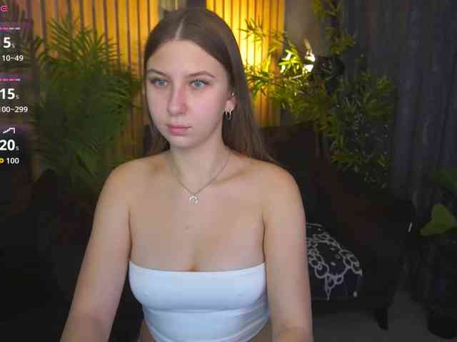 AureliaBliss webcam