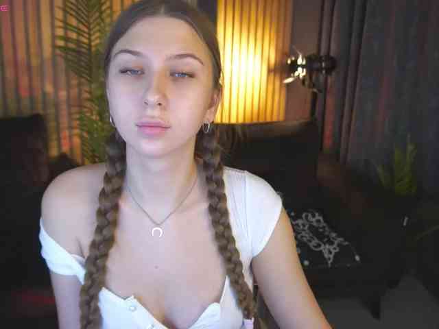 AureliaBliss webcam