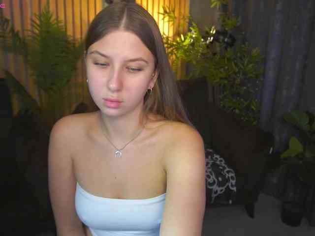 AureliaBliss webcam