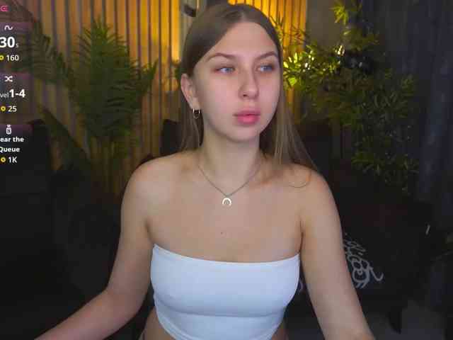AureliaBliss webcam