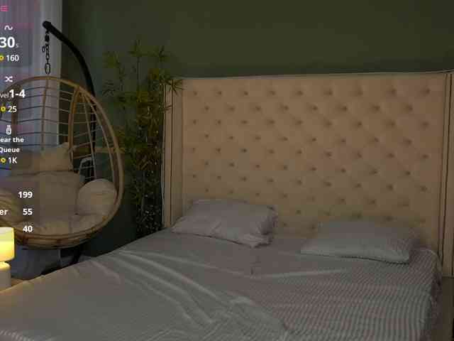 AureliaBliss webcam