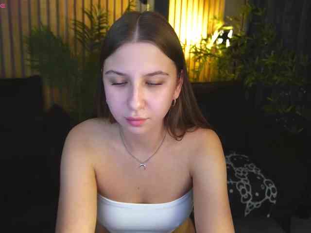 AureliaBliss webcam