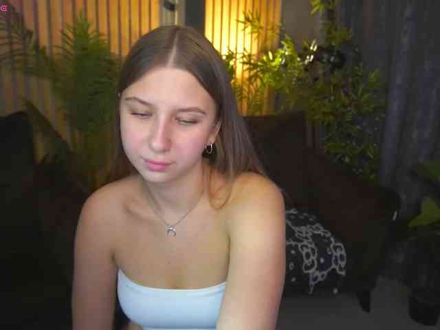 AureliaBliss webcam