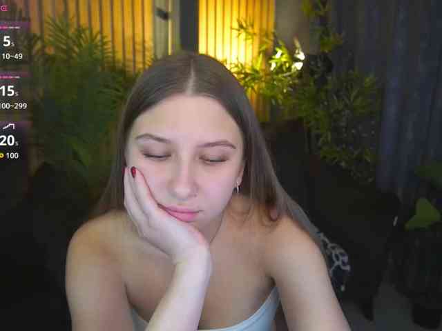 AureliaBliss webcam