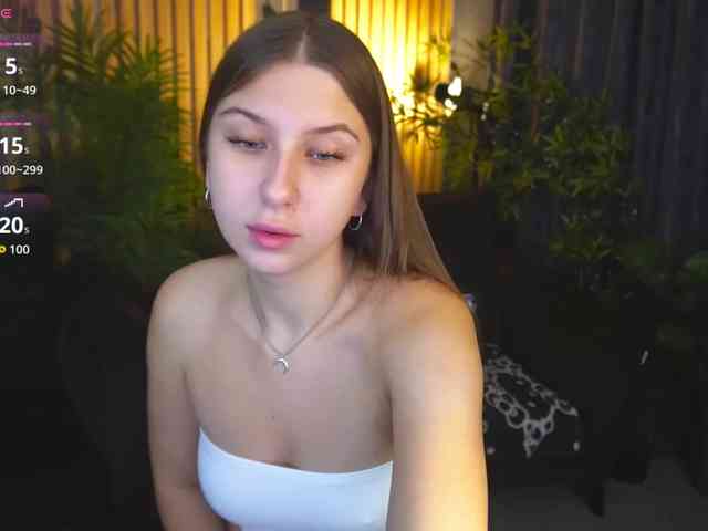 AureliaBliss webcam