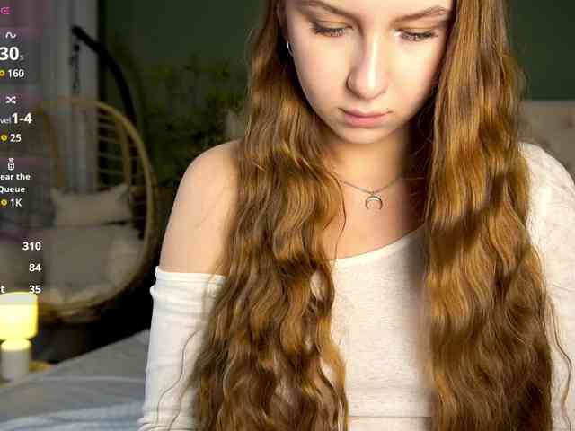 AureliaBliss webcam