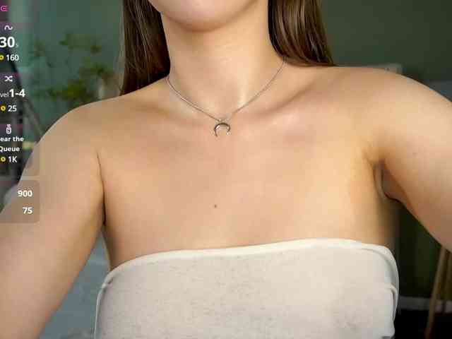 AureliaBliss webcam