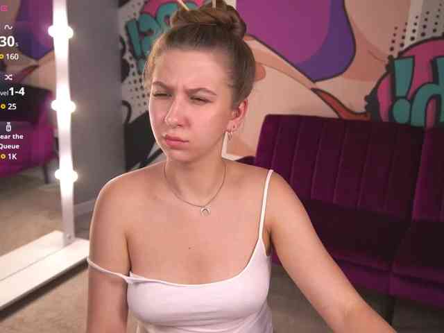 AureliaBliss webcam
