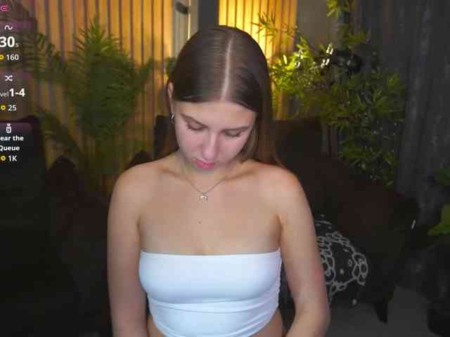 AureliaBliss webcam