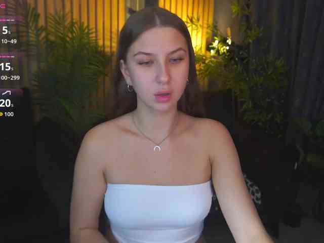 AureliaBliss webcam