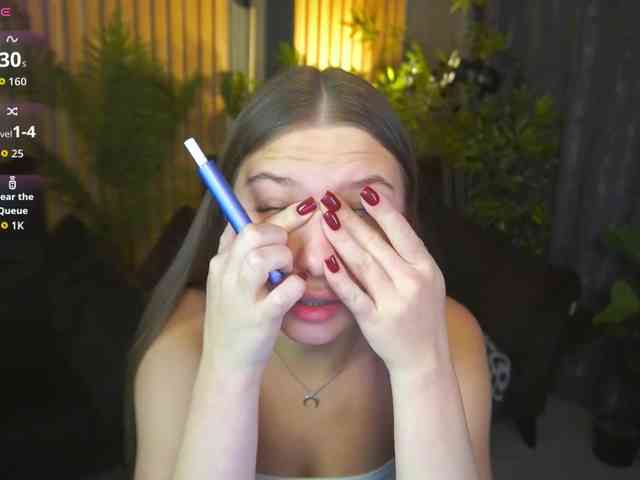 AureliaBliss webcam