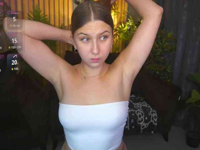 AureliaBliss webcam