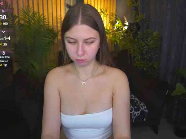 AureliaBliss webcam
