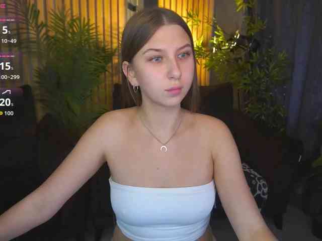 AureliaBliss webcam